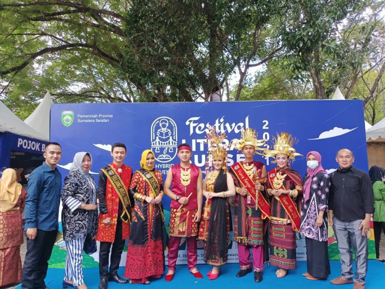FESTIVAL LITERASI