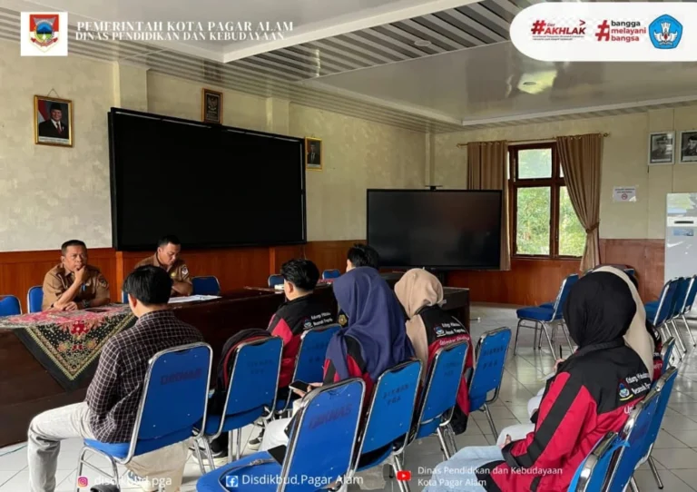 kunjungan silahturahmi dan audiensi dari Keluarga Mahasiswa Besemah Pagar Alam (KMBP) Universitas Sriwijaya
