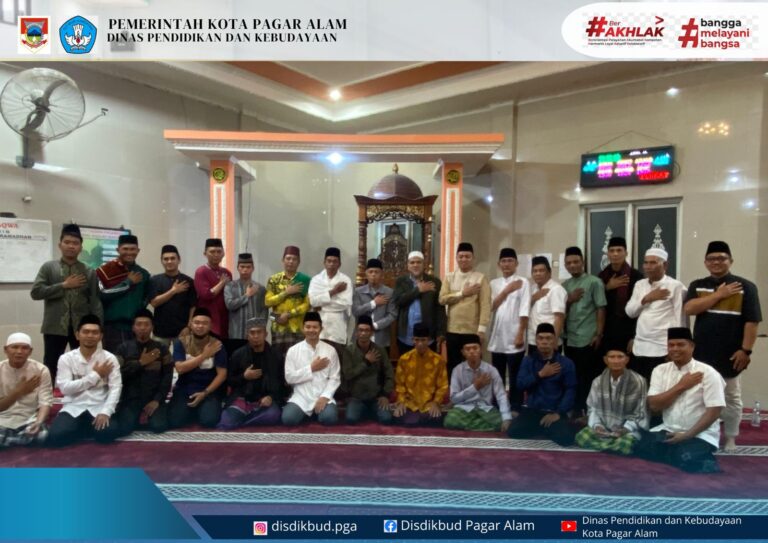 Tim Safari Ramadhan Kota Pagar Alam bersama Dinas Pendidikan dan Kebudayaan Kota Pagar Alam, SMP N 10 Kota Pagar Alam dan K3S Dempo Utara