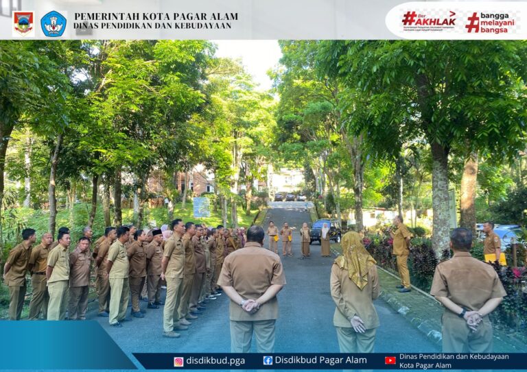 Apel rutin Senin pagi tanggal 20 April 2026.