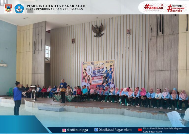 menutup kegiatan Lomba O2SN SD SMP Tingkat Kota Pagar Alam Tahun 2026 pada Kamis, 18 Juni 2026